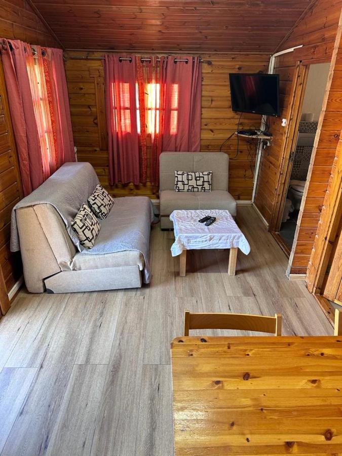 Arbel Holiday Homes Bagian luar foto